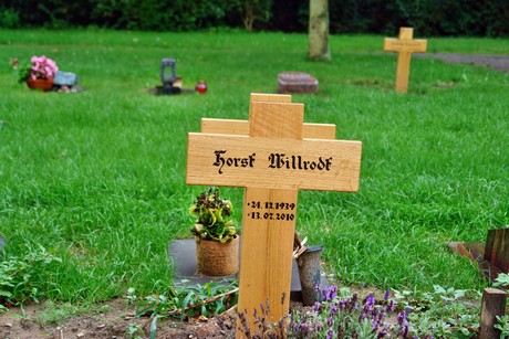 friedhof-suerth