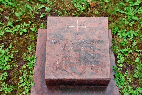 friedhof-suerth