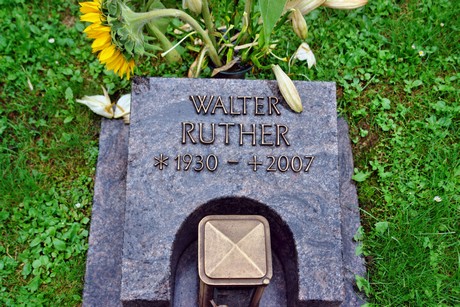 friedhof-suerth