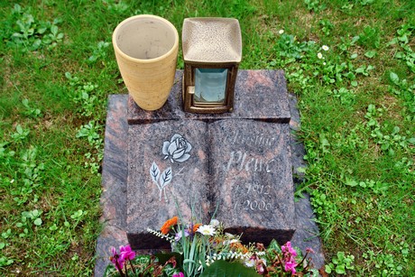 friedhof-suerth