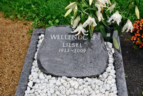 friedhof-suerth