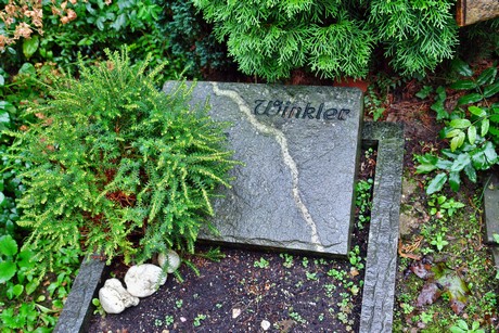 friedhof-suerth