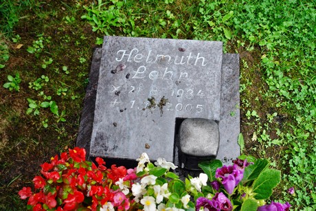 friedhof-suerth