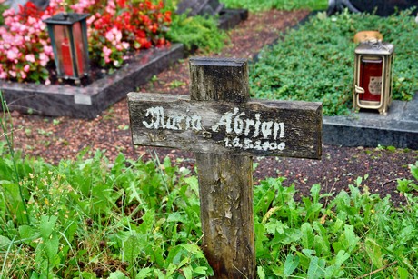 friedhof-suerth