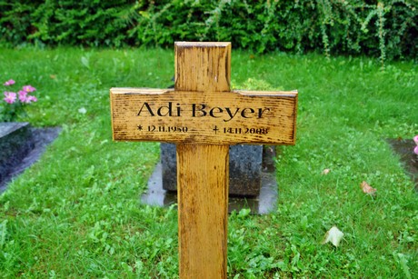 friedhof-suerth