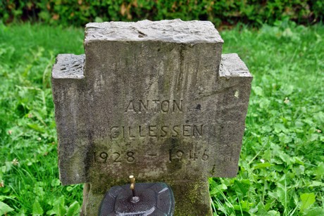 friedhof-suerth