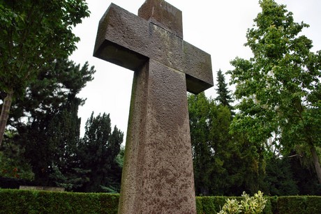 friedhof-suerth