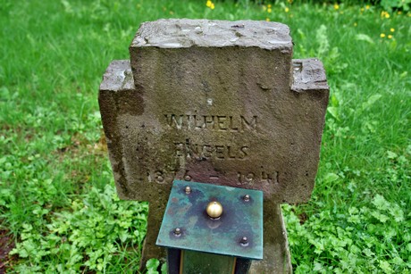 friedhof-suerth