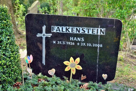 ostfriedhof