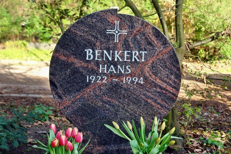 ostfriedhof