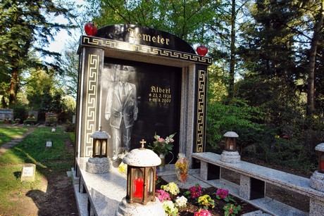 ostfriedhof