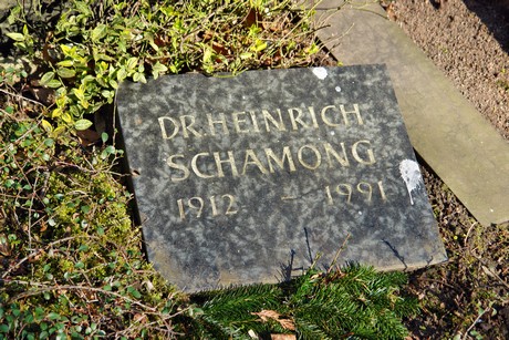 ostfriedhof