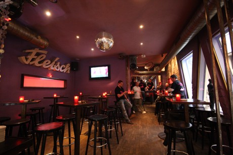sonderbar