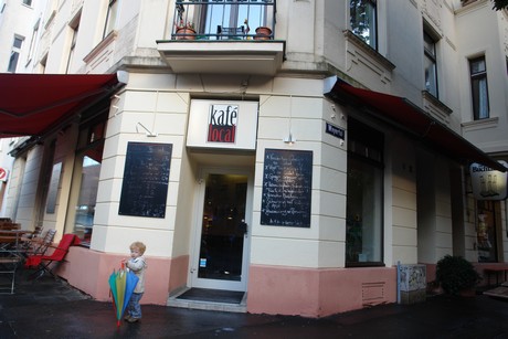 Kafe-local