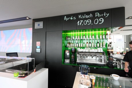 ea-sports-bar