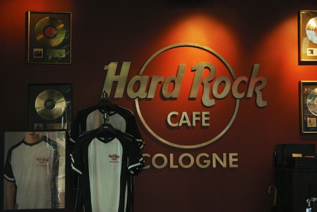 hard-rock-cafe