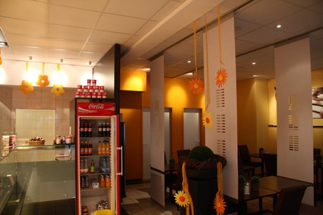 loevenicher-cafe