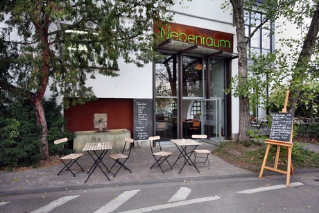 nebenraum