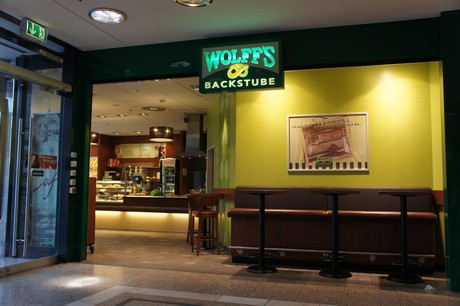 wolffs-backstube-Rheincenter
