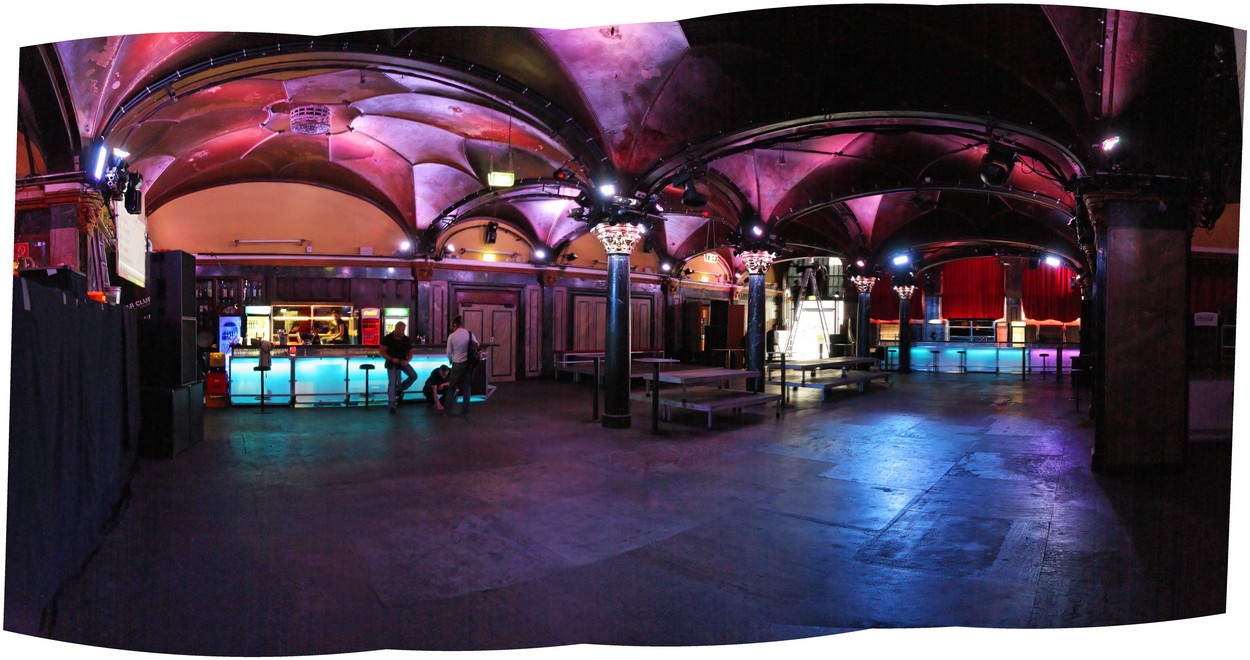 Alter Wartesaal