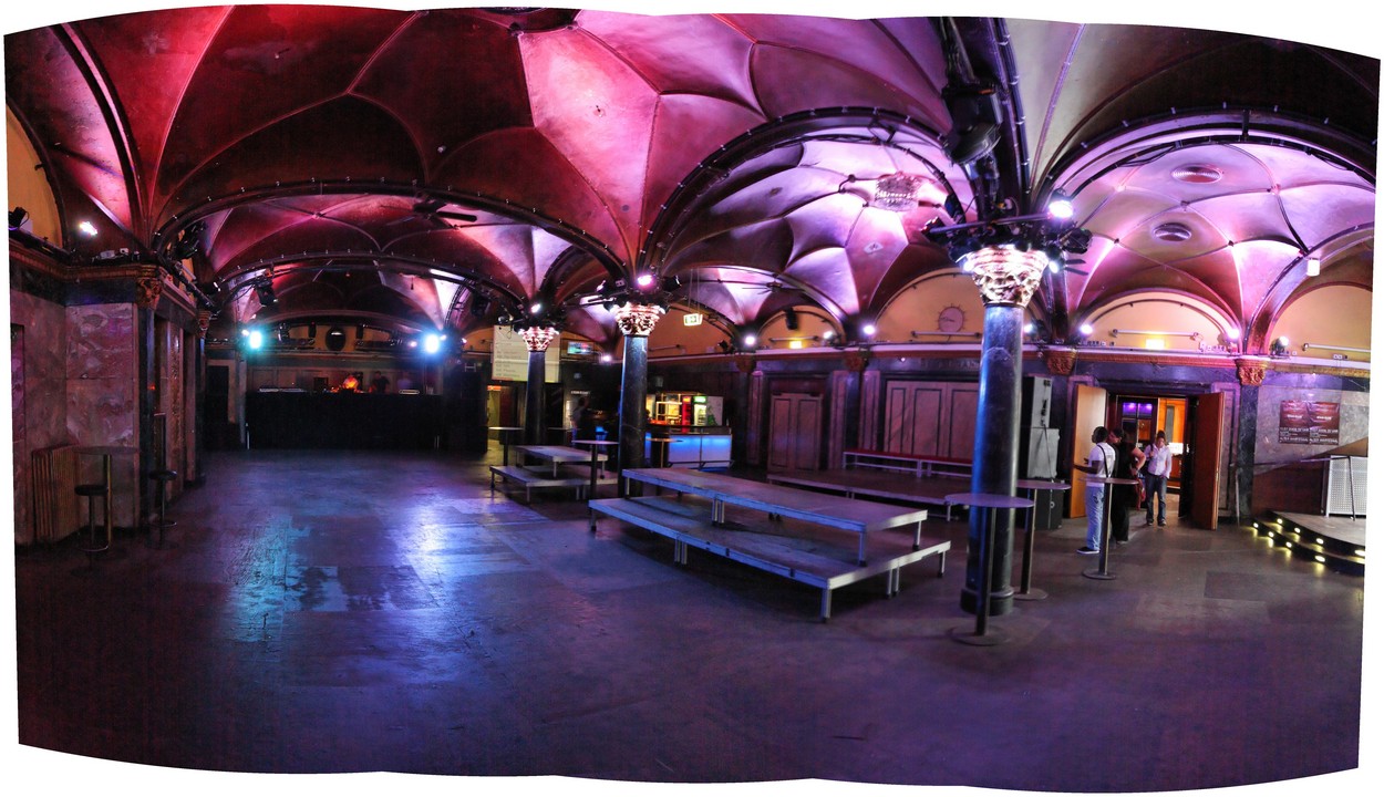 Alter Wartesaal