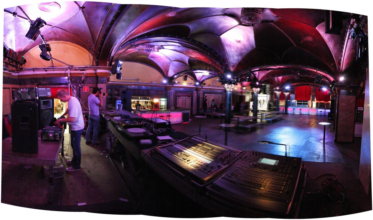Alter Wartesaal