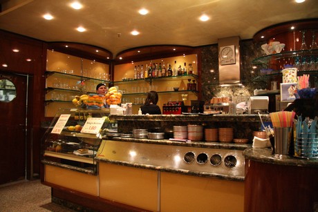 eiscafe-galleria