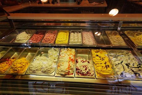 eiscafe-gelati