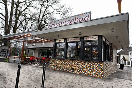 schmitzebud
