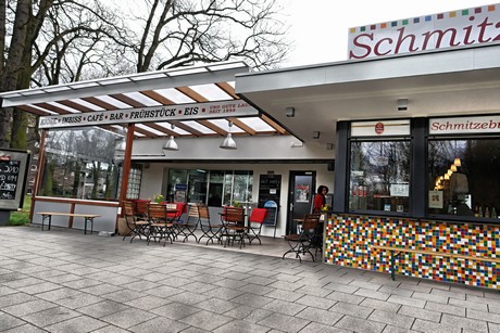 schmitzebud