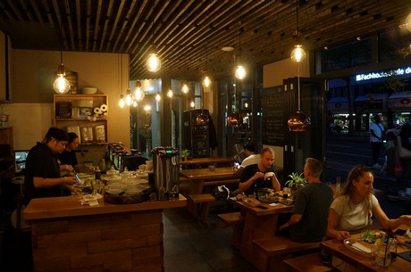 lokal