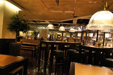 Dinea
