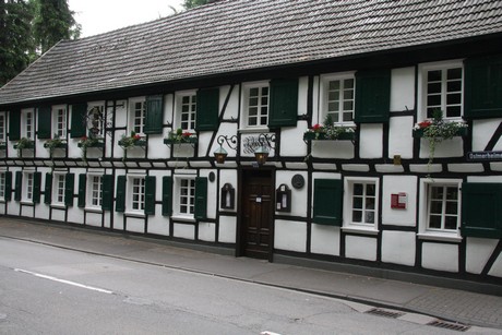 em-ahle-koberg