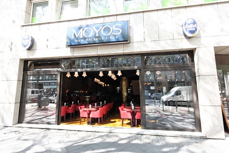 moyos