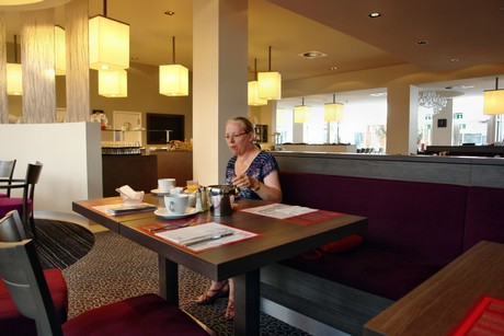 veedelity-mercure-hotel