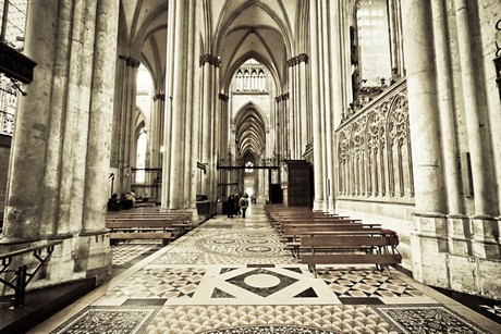 dom