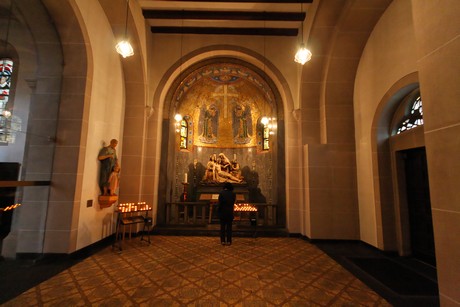 Nikolaus