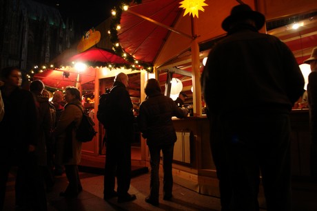 weihnachtsmarkt-dom