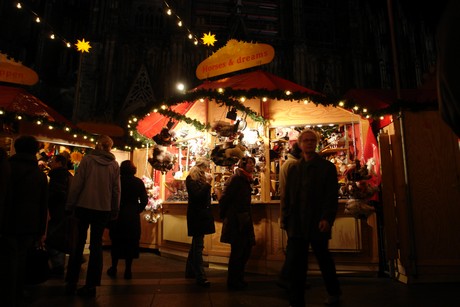 weihnachtsmarkt-dom