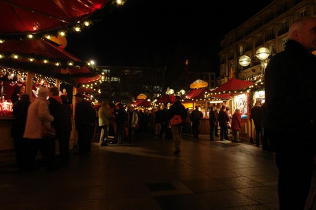 weihnachtsmarkt-dom