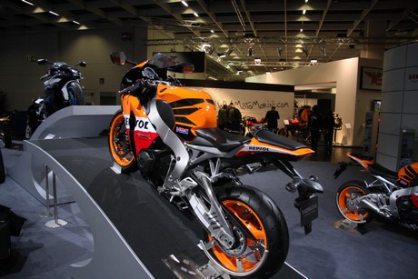 intermot
