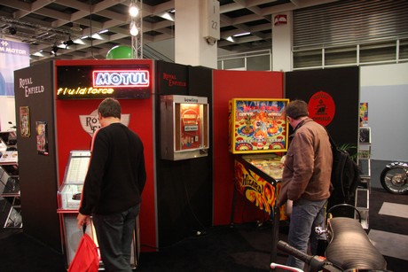 intermot