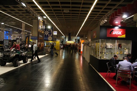 intermot