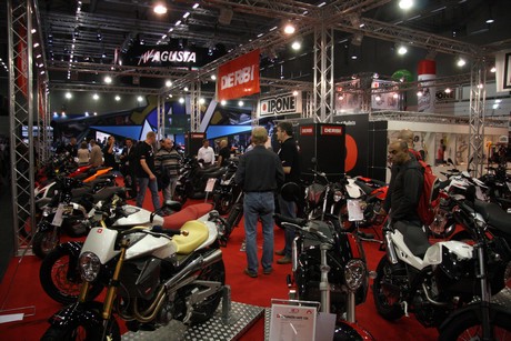 intermot