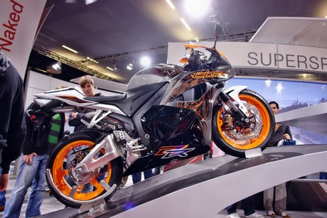 intermot