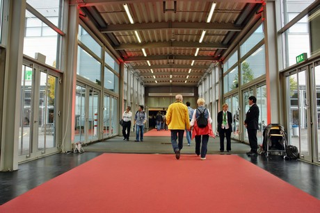 intermot