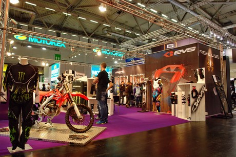 intermot
