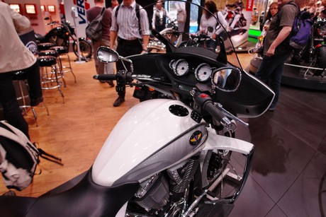intermot