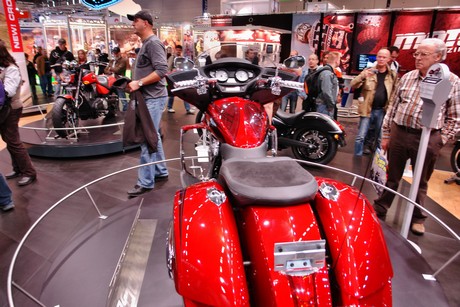 intermot