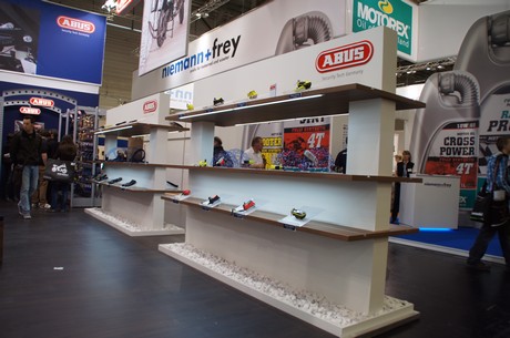 intermot